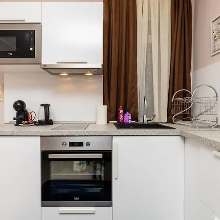 Appartamento Stella 1&2 - Pink And Grey Near The Singing Fountains By Flat Mаnager Plovdiv