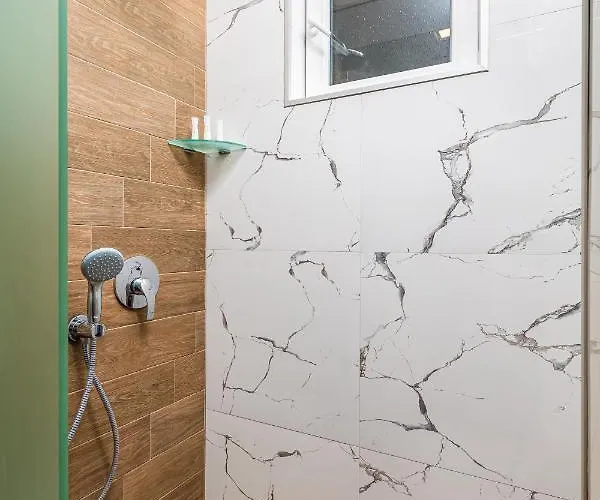 Apartamento Stella 1&2 - Pink And Grey Near The Singing Fountains By Flat Mаnager *