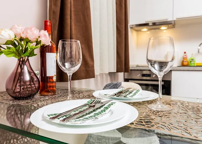 Stella 1&2 - Pink And Grey Near The Singing Fountains By Flat Mаnager Apartament Plovdiv